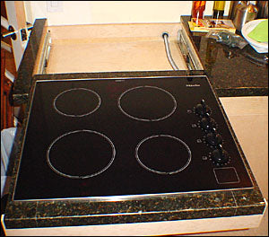 Electric Stove Tops for an Accessible Kitchen