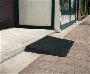 Transitions Angled Entry Mat – EZ Access Threshold Ramp